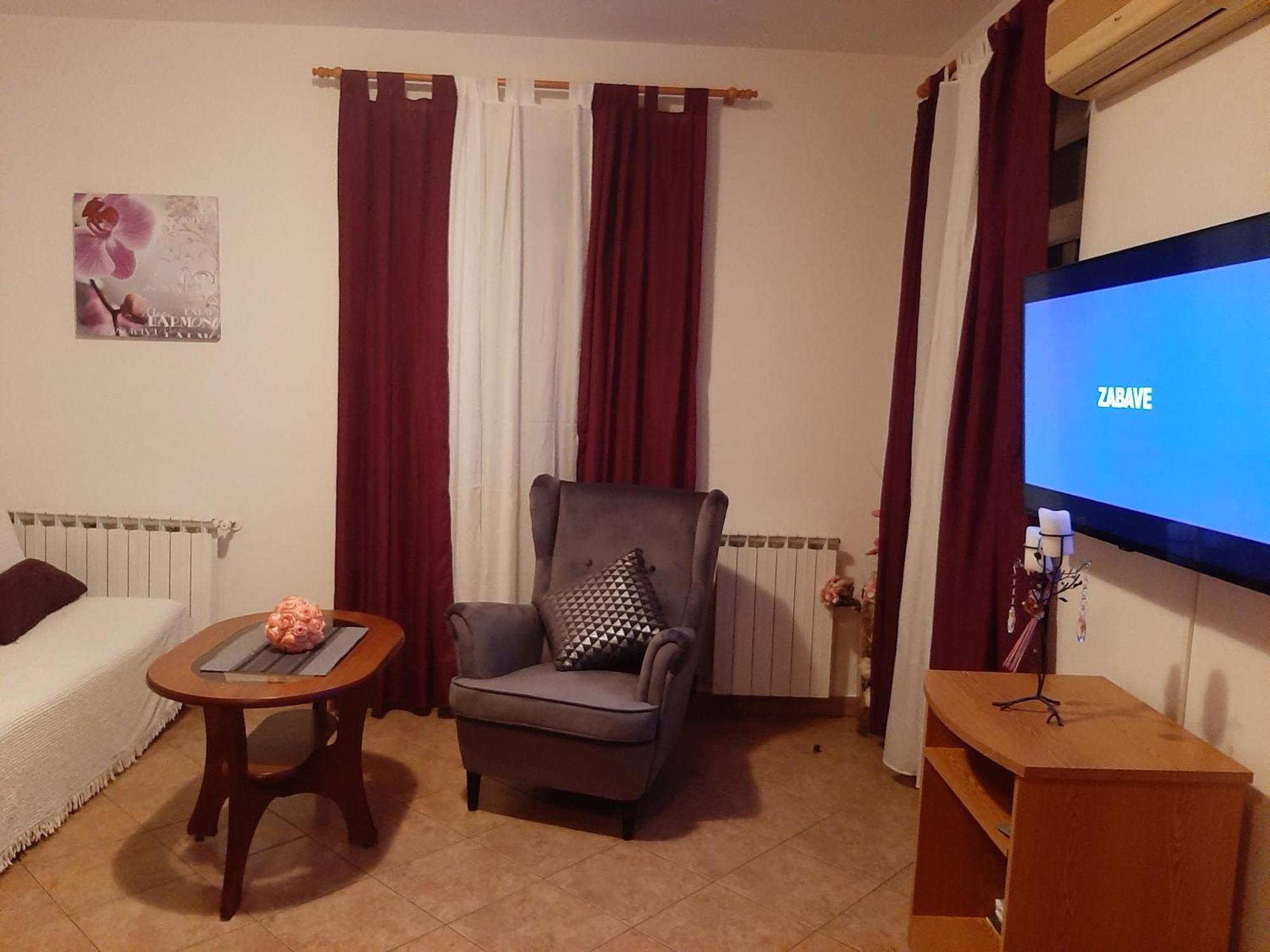 Apartman Family Suzi *